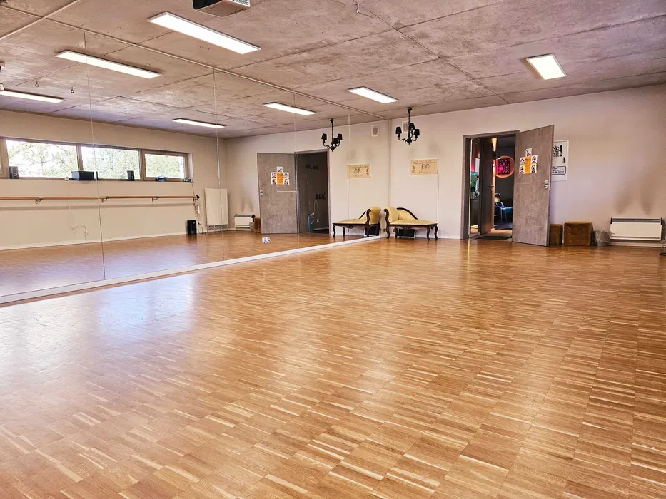 Salka Tańca — studio